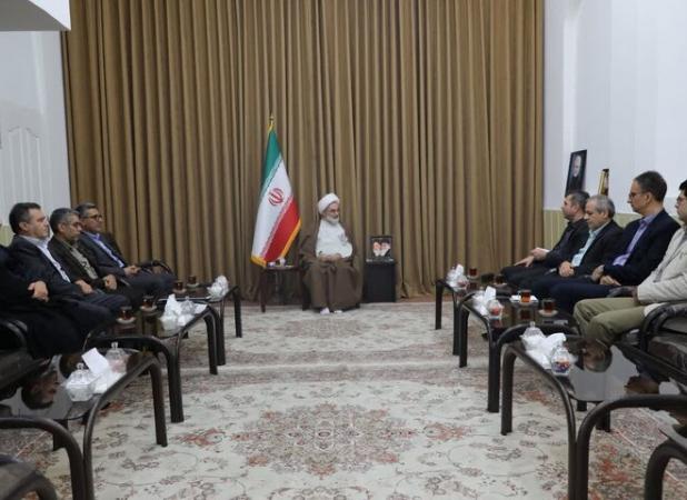 آیت الله فلاحتی: دانشگاه گیلان باید در اقتصاد دریا محور پیشگام باشد