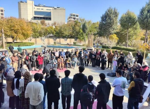 نمایش خیابانی «چرخ» در بروجرد اجرا شد