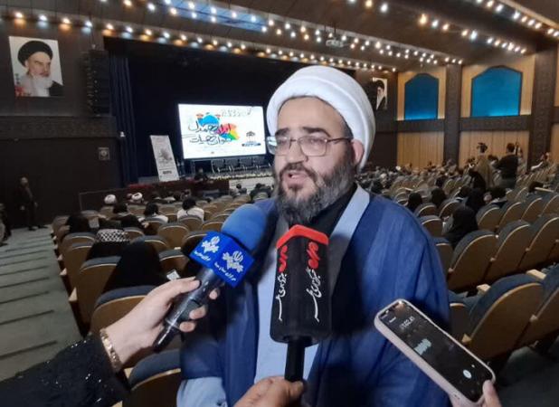 هیئت‌های مذهبی ایران پرچمدار کمک به محور مقاومت هستند