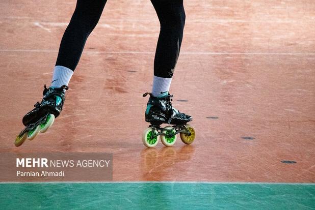 مربی اسکیت: تیم ملی با ترکیبی از جوانان و باتحربه ها به آسیا می رود