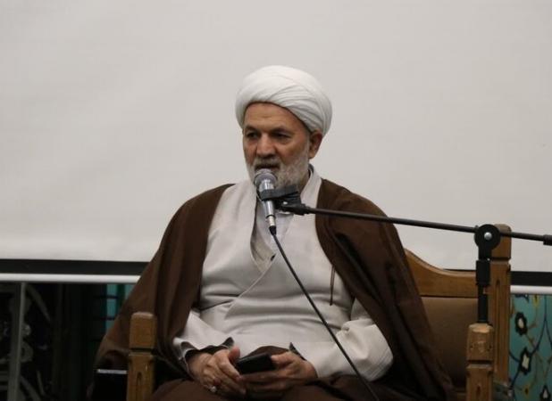 ظرفیت بالای قم در زمینه انرژی خورشیدی با ۳۰۰ روز آفتابی