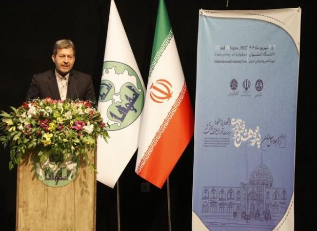 ظرفیت‌های لنجان برای توسعه متوازن استان اصفهان بکارگیری شود