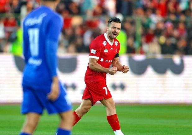 تعویق بازی با تراکتور ضروری نبود/ اوسمار لازم است به ثبات برسد