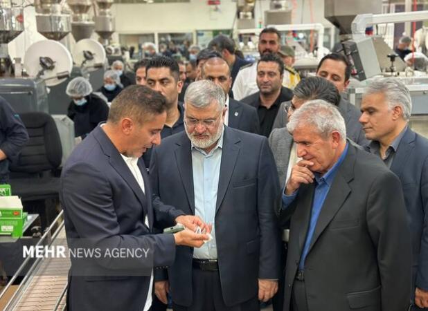 بازدید استاندار تهران از شرکت گلستان