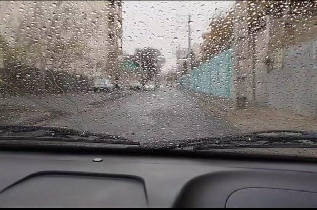 نم باران پاییزی خیابان‌های فردیس را خیس کرد