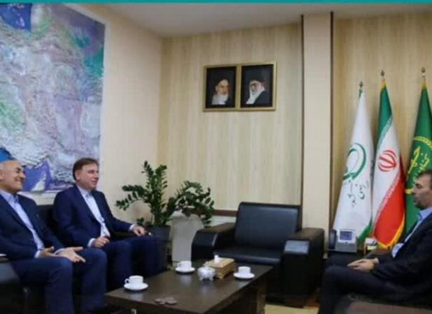 استاندار بوشهر: واگذاری زمین برای احداث نیروگاه‌های خورشیدی تسریع شود