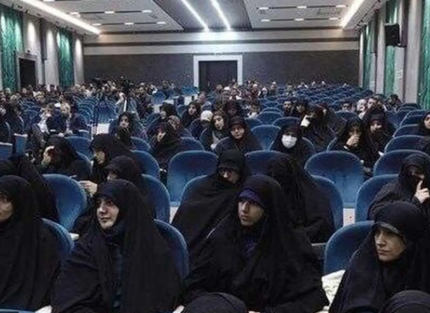 اولین دوره تربیت مربی حجاب در قم استارت خورد