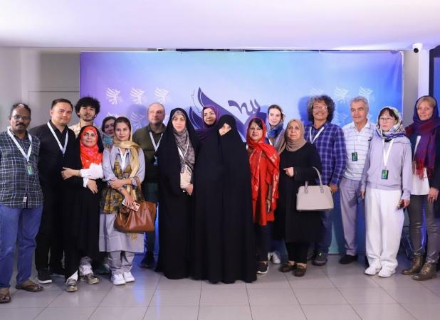 پذیرایی از مهمانان خارجی در فرهنگ تا بازدید موزه