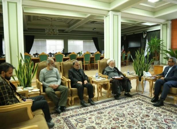 اندیشه‌های امام (ره) راهکار برون‌رفت از چالش‌های اجتماعی کشور
