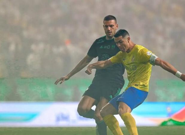 الاهلی و النصر در یک قدمی صعود؛ سرخابی‌ها به دنبال بقا