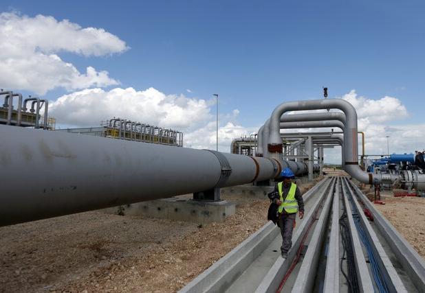 اجرای ۱۰ هزار و ۳۶۴ کیلومتر عملیات شبکه‌گذاری و خطوط تغذیه و توزیع در همدان