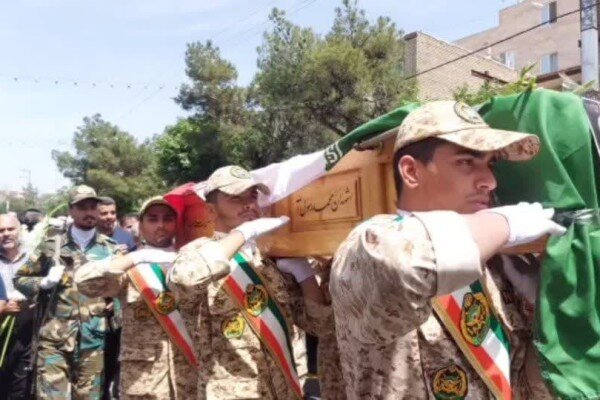 تشییع شهید جانباز «ابوالفضل درمانلو» در رباط کریم