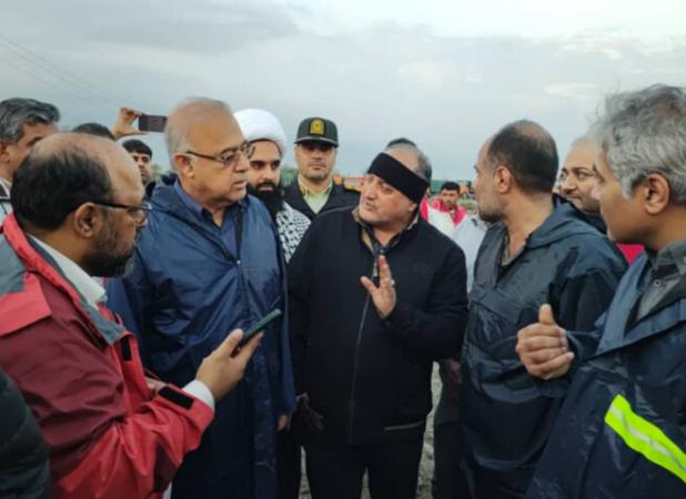 آشوری: تلاش برای انتقال اهالی روستای مهرگی به محل امن در حال انجام است