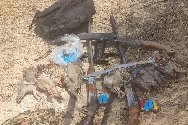 دستگیری ۲ شکارچی متخلف در شهرستان لنده