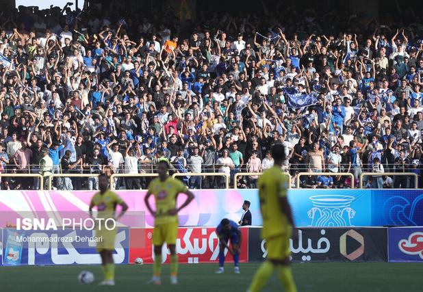 نتایج زنده ۶ دیدار لیگ برتر فوتبال ایران/ گلزنی استقلال مقابل آلومینیوم با پنالتی آسانی