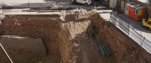 گودبرداری غیراصولی در ایلام و سرگردانی ساکنان یک ساختمان