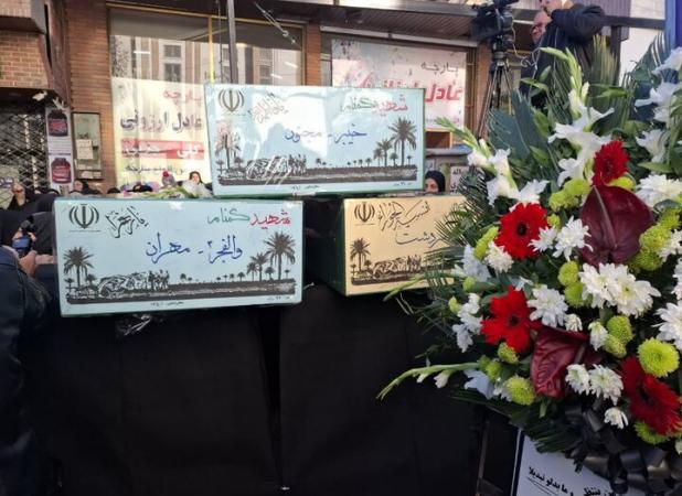 میزبانی سنندجی‌ها از پیکر مطهر سه شهید گمنام