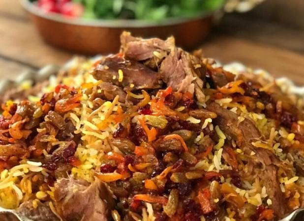 طرز تهیه پسته پلو، یک غذای خوشمزه و اصیل ایرانی