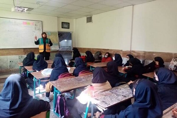 کانون آموزشگران مناطق در تهران راه‌اندازی شد