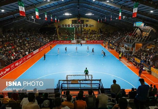 سرمربی تیم فوتسال فولاد زرند: بی‌دقتی باعث شکست شد