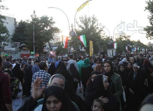 تجمع با شکوه و حماسی مردم مشهد با شعار «ایران؛ ذوالفقار علی(ع)»