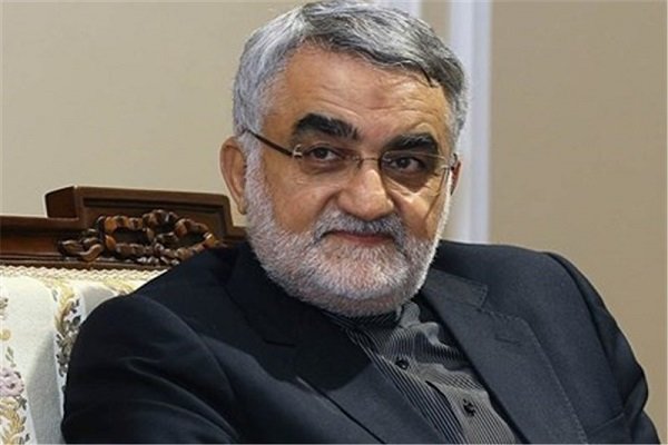 "بروجردی" رئیس موقت فراکسیون مستقلین مجلس شد