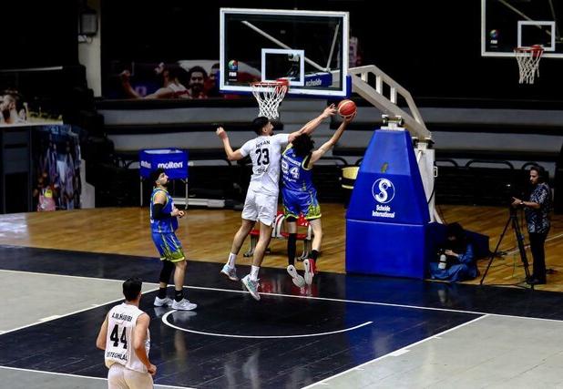 برد استقلال و شهرداری گرگان در هفته ششم لیگ برتر بسکتبال