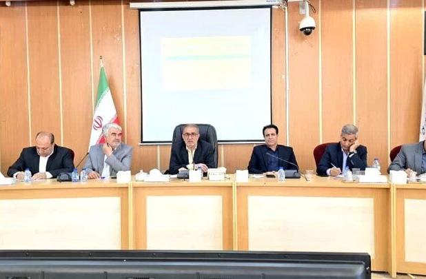 اقتصاد و سرمایه‌گذاری مهمترین محور عملکرد فرمانداران باشد