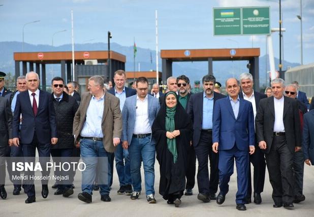 سفر زمینی وزیر راه ایران و معاون نخست‌وزیران روسیه و آذربایجان از باکو به آستارا