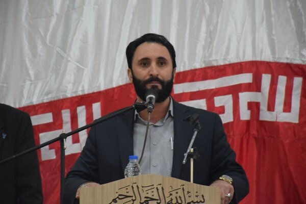 عزیزی: کرامت و تمدن‌ سازی زن پاسخ اسلام به روایت مصرف‌ گرایی غرب است