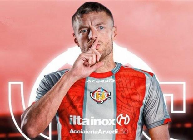 جیمی واردی؛ پیرمردی که هنوز بوی گل می‌دهد!