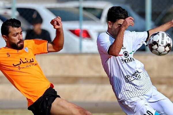 دربی هرمزگان با تساوی به پایان رسید