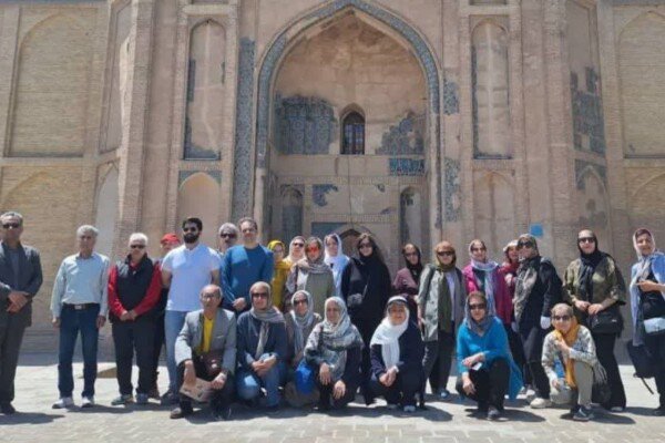قطار گردشگری ورامین میزبان مسافران  شد