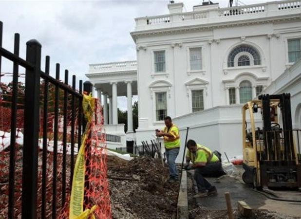 مقام سابق آمریکا: بازسازی‌های مجلل ترامپ به ضرر جمهوری خواهان است