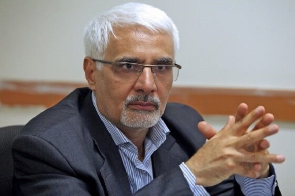 برزگر: به زانو درآمدن مهاجمان درمقابل ایران، درطول تاریخ جلوه کرده است