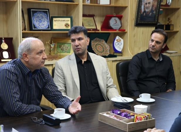 مناف هاشمی: مقاومت و ایستادگی مردم ایران در تاریخ ثبت خواهد شد