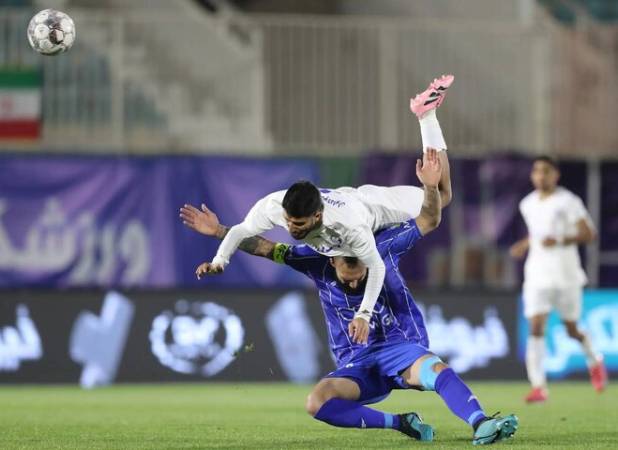 آینده استقلال نگران کننده است/ اشتباهات ساپینتو به آبی‌پوشان لطمه زد