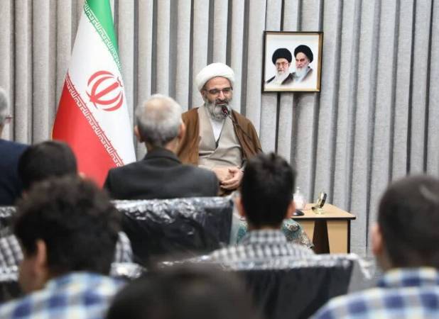 ضرورت الگوپذیری جوانان حضرت علی اکبر(ع)