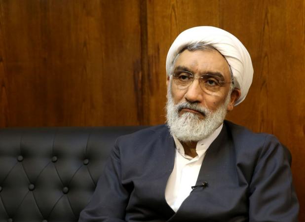 پورمحمدی: ترامپ یک غلومی است که زور، پول و شاخ دارد