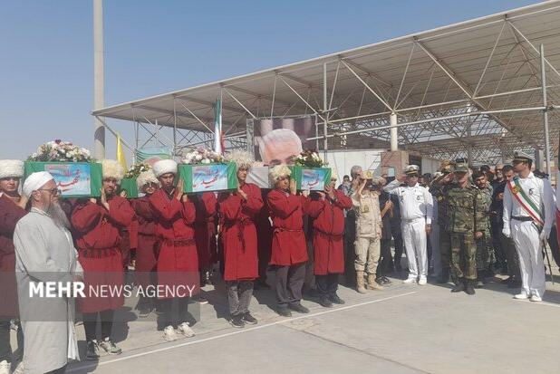 حضور ترکمن‌ها در مراسم ورود پیکر شهدا