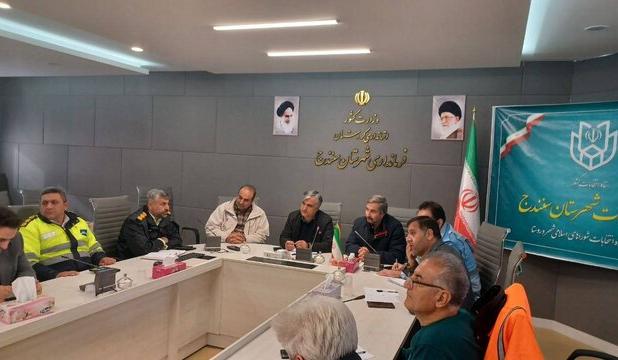 اسکان ۴۰۰ مسافر در راه مانده و بازگشایی بیش از ۸۰ درصد راه‌های روستایی سنندج