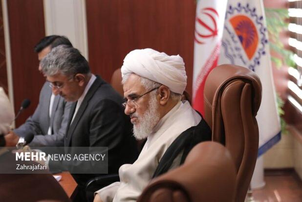 نماینده ولی‌فقیه در هرمزگان:  بندرعباس نیازمند سند چشم‌انداز توسعه است