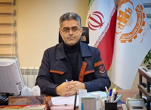 رونمایی از سردیس مدیرعامل توسط خودش!