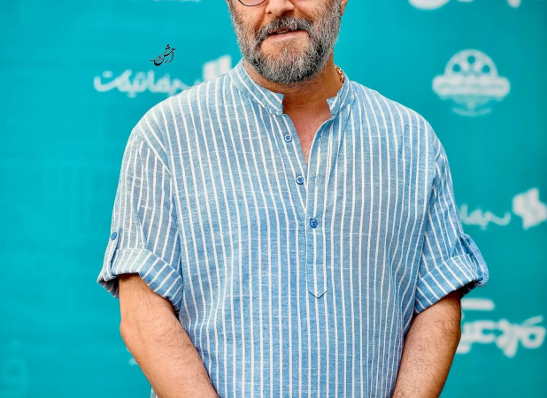 رحمت خروس‌باز ۱۳ سال بعد از پایتخت ۲ کنار پسرش