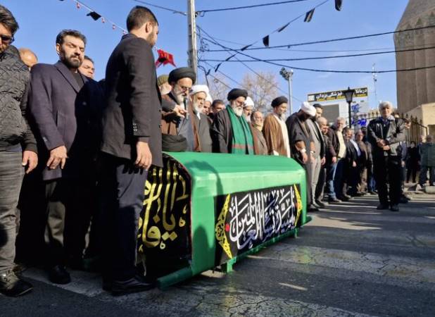 وداع باشکوه مردم ورامین با آیت‌الله سید مرتضی محمودی گلپایگانی