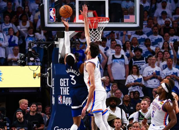 اوکلاهما در یک‌قدمی فینال NBA