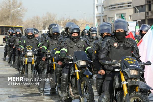 تصاویری از رژه اقتدار موتوری نیروهای مسلح خراسان رضوی