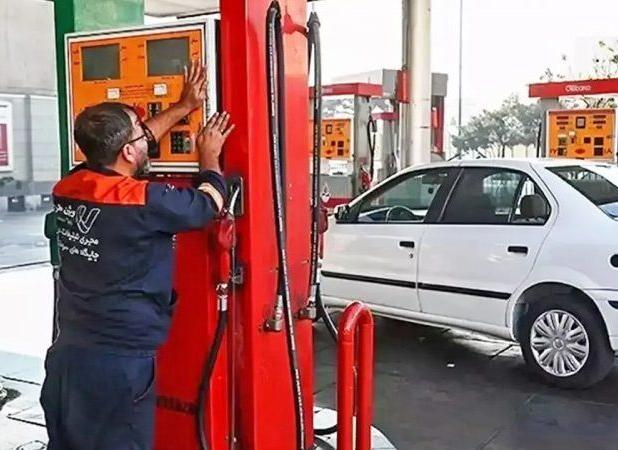 فروش روزانه ۵۳میلیون لیتر بنزین به قیمت ۵هزار تومان