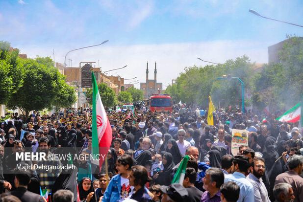 راهپیمایی روز قدس در دارالعباده یزد آغاز شد