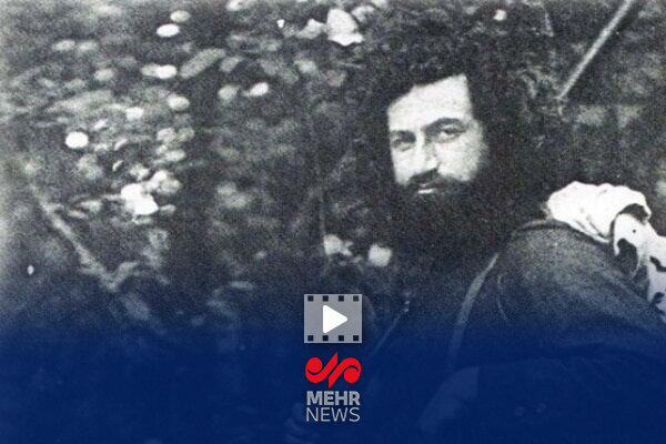 میرزا کوچک‌خان عمرش را در راه مبارزه با استعمار وقف کرد